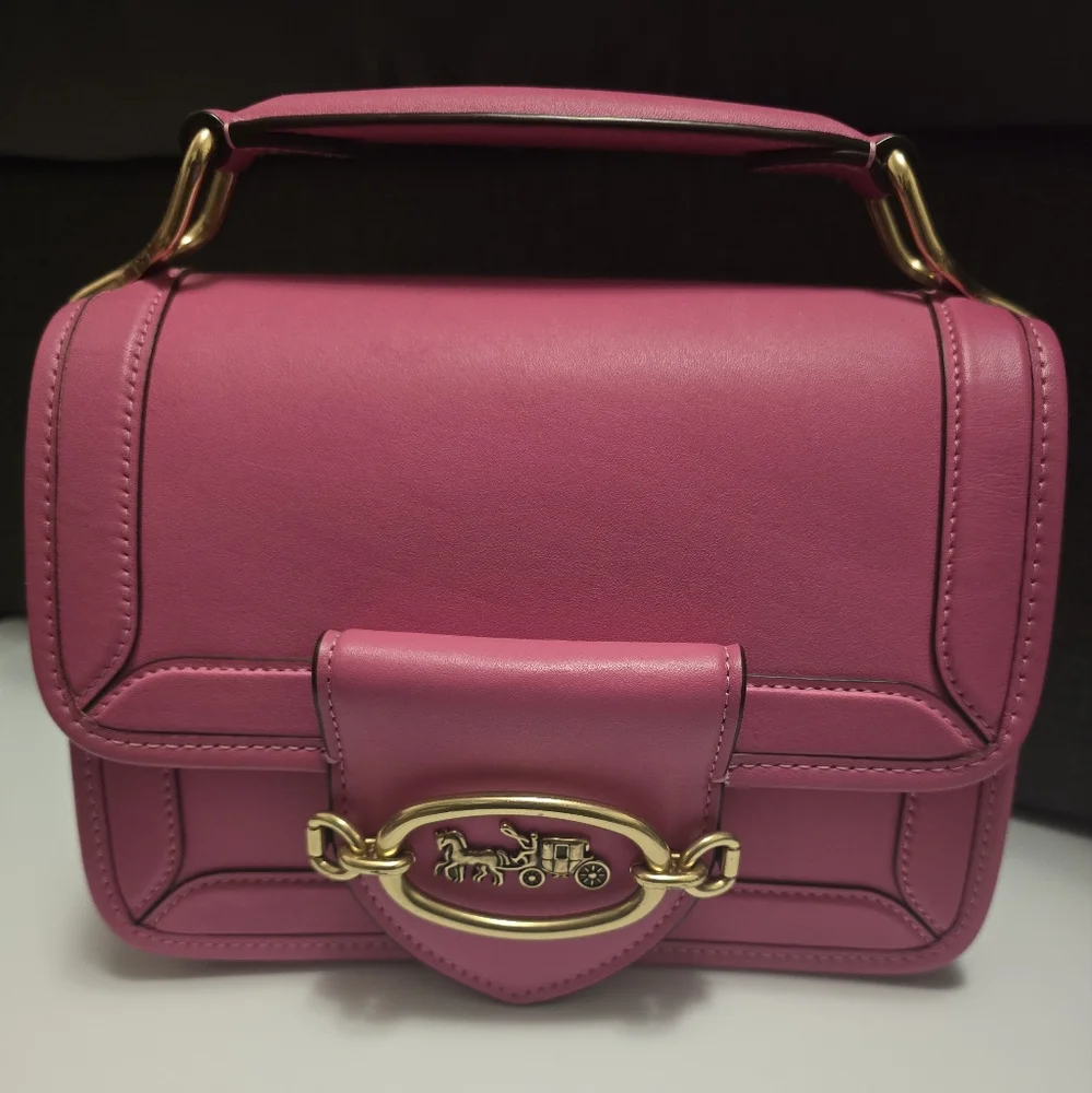 Coach Hero Bag - Picture 1 of 16